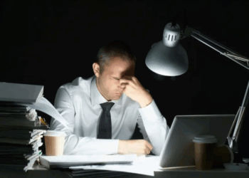 Une décision de la Cour de cassation: votre patron peut désormais vous faire travailler jusqu'à 12 jours d'affilée 7 Une décision de la Cour de cassation: votre patron peut désormais vous faire travailler jusqu'à 12 jours d'affilée Une décision de la Cour de cassation: votre patron peut désormais vous faire travailler jusqu’à 12 jours d’affilée