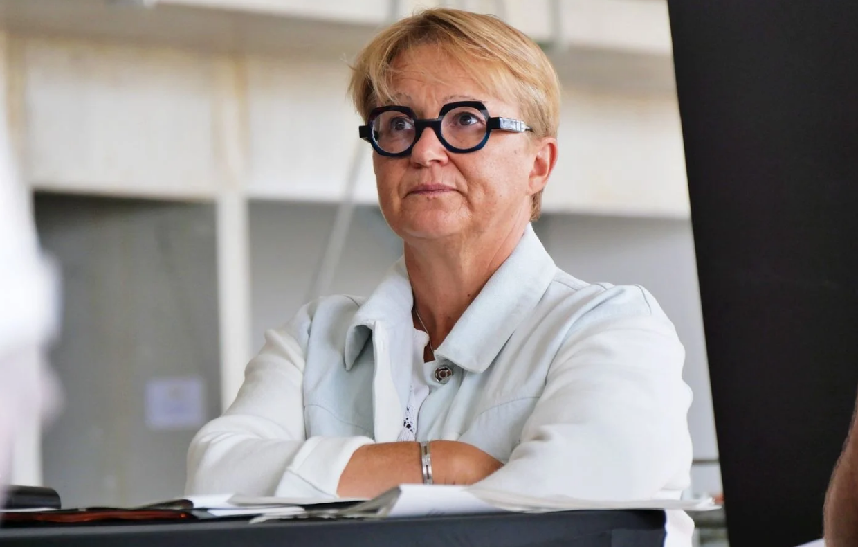 Municipales 2026 à Rennes : La maire Nathalie Appéré promet de combattre le RN « jusqu’à son dernier souffle » 2 Municipales 2026 à Rennes : La maire Nathalie Appéré promet de combattre le RN « jusqu’à son dernier souffle » Capture decran 2025 11 24 113248