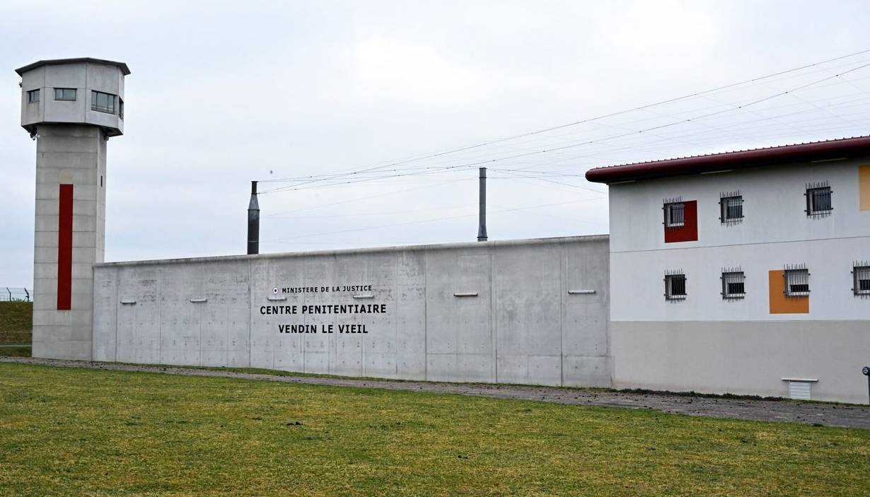 Prison de Vendin-le-Vieil : l'un des détenus les plus dangereux de France obtient une autorisation de sortie 4 Prison de Vendin-le-Vieil : l'un des détenus les plus dangereux de France obtient une autorisation de sortie Capture decran 2025 11 24 135037