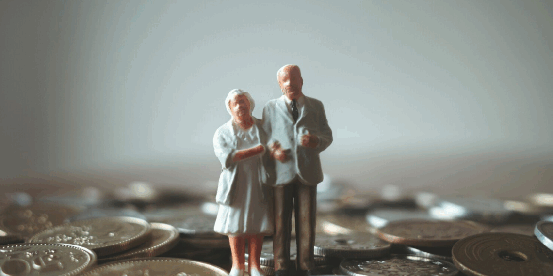 « Déshériter » ses enfants pour mieux vivre à la retraite : le choix assumé de nombreux seniors