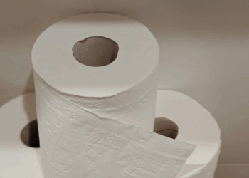 Il décède à 41 ans après des semaines sans aller aux toilettes, son côlon contenait 9 kilos de selles 8 Il décède à 41 ans après des semaines sans aller aux toilettes, son côlon contenait 9 kilos de selles Il décède à 41 ans après des semaines sans aller aux toilettes, son côlon contenait 9 kilos de selles