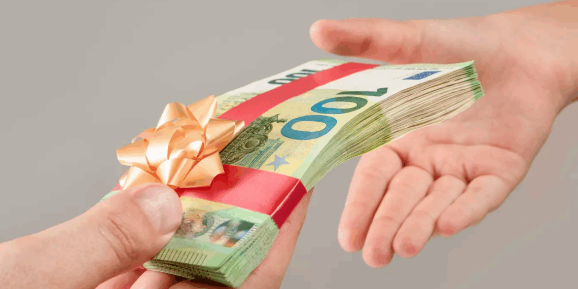 Argent liquide, bijoux, tableaux… La déclaration en ligne aux impôts de ces dons sera obligatoire en 2026