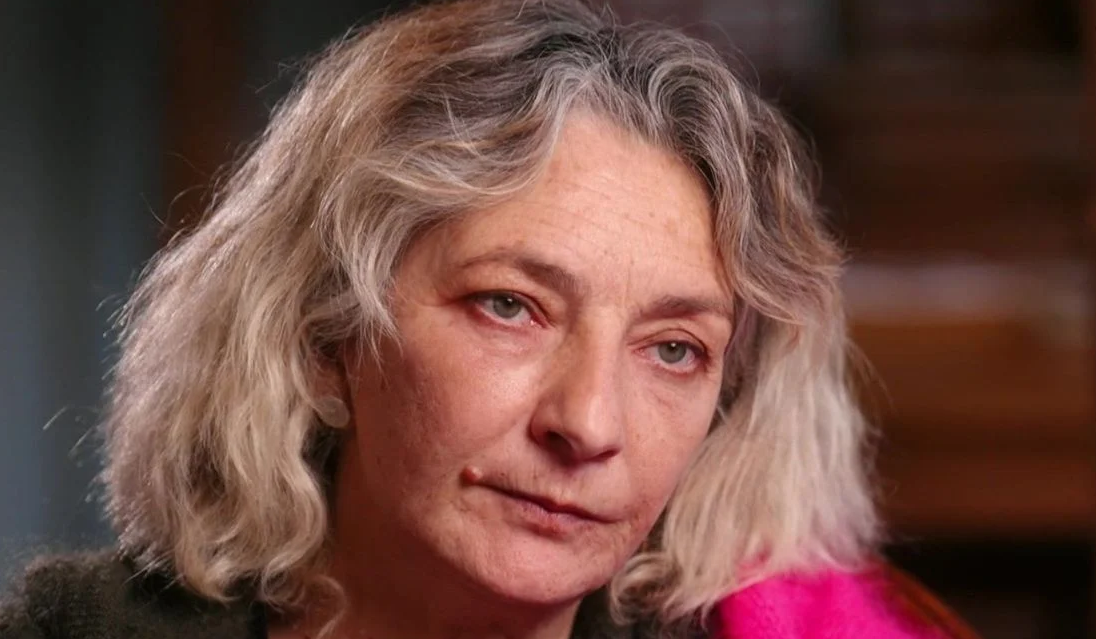 Corinne Masiero ouvre les portes de sa "maison communautaire" où elle vit avec 7 adultes dans un village du Pas-de-Calais 4 Corinne Masiero ouvre les portes de sa "maison communautaire" où elle vit avec 7 adultes dans un village du Pas-de-Calais Capture decran 2025 12 01 202059