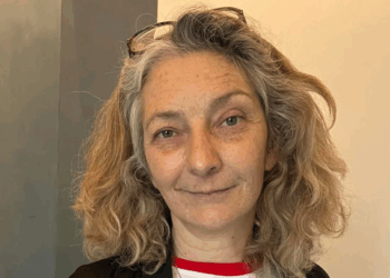 Corinne Masiero ouvre les portes de sa "maison communautaire" où elle vit avec 7 adultes dans un village du Pas-de-Calais 3 Corinne Masiero ouvre les portes de sa "maison communautaire" où elle vit avec 7 adultes dans un village du Pas-de-Calais Corinne Masiero ouvre les portes de sa « maison communautaire » où elle vit avec 7 adultes dans un village du Pas-de-Calais