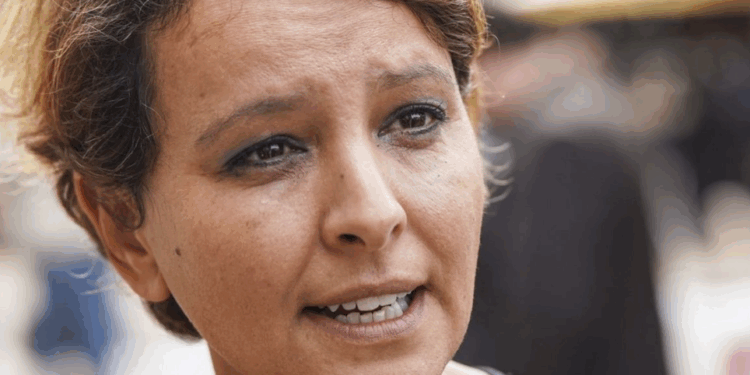 “Je ne suis pas son copain” : Najat Vallaud-Belkacem rappelée à l’ordre, son attitude fait jaser 1 “Je ne suis pas son copain” : Najat Vallaud-Belkacem rappelée à l’ordre, son attitude fait jaser Capture decran 2025 12 01 203406