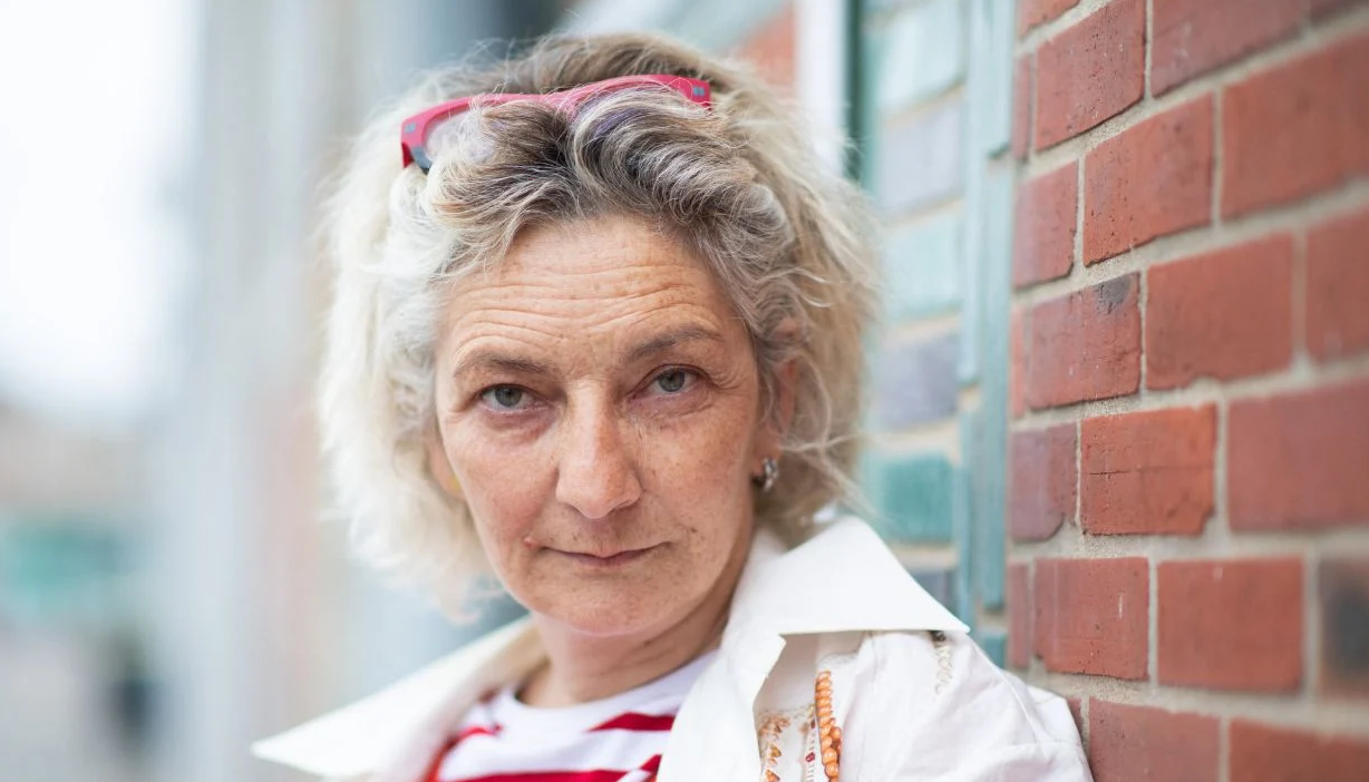 "Mais va te faire f...!" : Corinne Masiero hausse le ton face à Audrey Crespo-Mara 2 "Mais va te faire f...!" : Corinne Masiero hausse le ton face à Audrey Crespo-Mara Capture decran 2025 12 02 131341