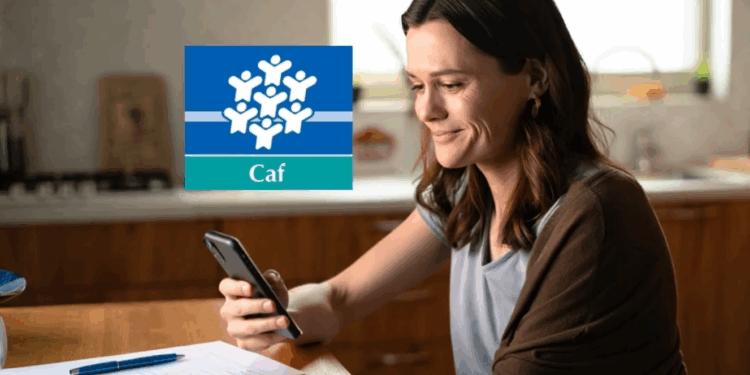 Avec mon salaire à 1800€, on touche plus de 2000€ de CAF grâce à nos 7 enfants, sans ça, ma femme serait obligée de travailler 1 Avec mon salaire à 1800€, on touche plus de 2000€ de CAF grâce à nos 7 enfants, sans ça, ma femme serait obligée de travailler Capture decran 2025 12 03 164534