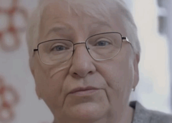 “Il y a trop de kebabs en France” : ce reportage de Complément d’enquête sur un couple de retraités fan de CNews choque