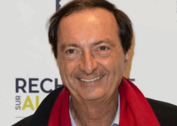 À 72 ans, Michel-Edouard Leclerc ouvre les portes de son incroyable domaine : vous n’imaginiez pas où vit le patron de Leclerc !