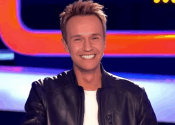 “Comblé”, Cyril Féraud fait de rares confidences sur la personne qui partage sa vie : “Il est super »