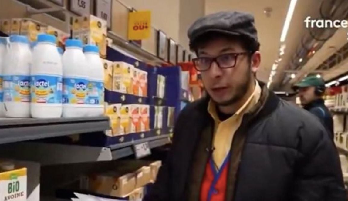 « Ridicule », « affligeant », « honte » : piégés par le canular d'un humoriste, Léa Salamé et le JT de France 2 deviennent la risée du web 2 « Ridicule », « affligeant », « honte » : piégés par le canular d'un humoriste, Léa Salamé et le JT de France 2 deviennent la risée du web Capture decran 2025 12 04 175953