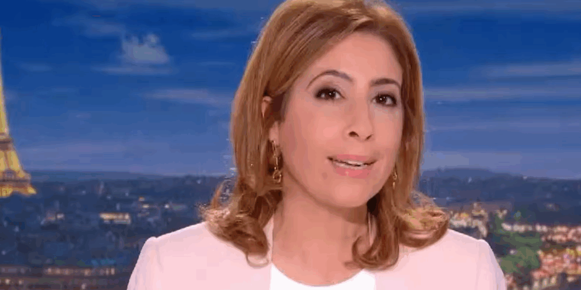 « Ridicule », « affligeant », « honte » : piégés par le canular d'un humoriste, Léa Salamé et le JT de France 2 deviennent la risée du web 4 « Ridicule », « affligeant », « honte » : piégés par le canular d'un humoriste, Léa Salamé et le JT de France 2 deviennent la risée du web « Ridicule », « affligeant », « honte » : piégés par le canular d’un humoriste, Léa Salamé et le JT de France 2 deviennent la risée du web