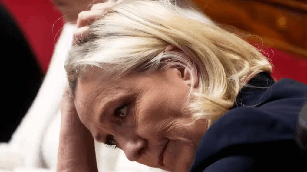 Choc au RN : Marine Le Pen met son « meilleur ami » à la porte