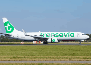 “Je m’étais préparé à…” : le pare-brise du cockpit se fissure en plein vol, vol Transavia en urgence…