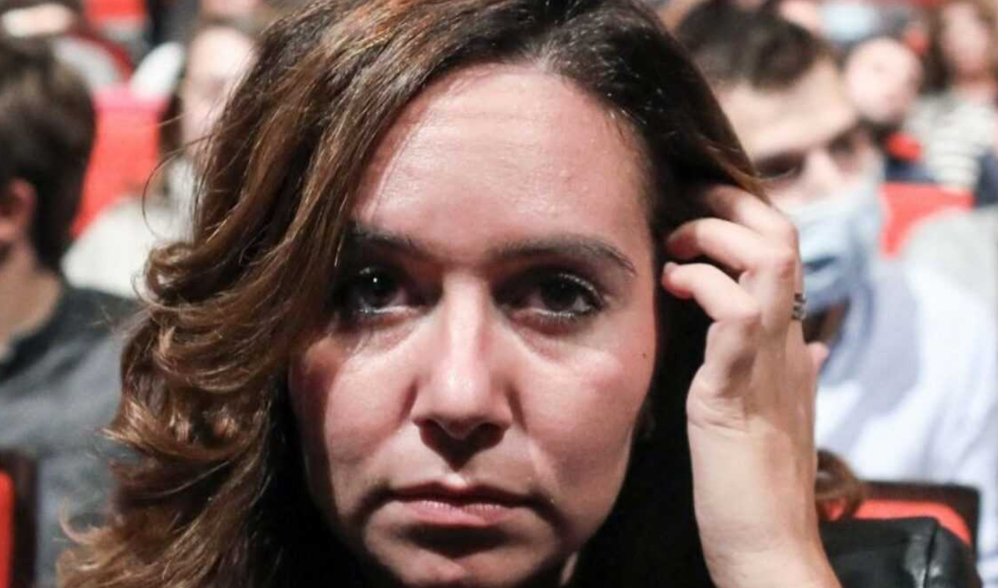 Sarah Knafo : âge, couple, parents… Que sait-on de sa vie privée ? 4 Sarah Knafo : âge, couple, parents… Que sait-on de sa vie privée ? Capture decran 2025 12 08 124423