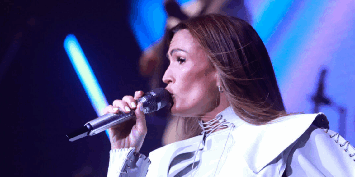 Téléthon : « Vitaa, c’est non ! », la chanteuse bannie pour avoir… appelé aux dons !