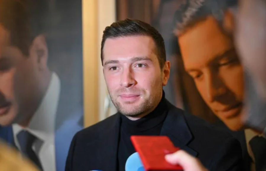 "Quel enfer…" : Zaz s'indigne contre le RN de Jordan Bardella 2 "Quel enfer…" : Zaz s'indigne contre le RN de Jordan Bardella Capture decran 2025 12 08 171604