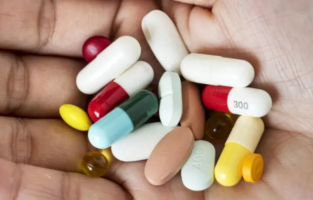 Liste noire médicaments 2026 : ce médicament très répandu en France et interdit en Belgique à éviter 2 Liste noire médicaments 2026 : ce médicament très répandu en France et interdit en Belgique à éviter Capture decran 2025 12 09 141232