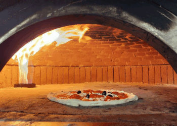 « C’est lamentable » : victime d’un canular, un restaurateur parvient à écouler sa fausse commande de 60 pizzas grâce aux réseaux sociaux