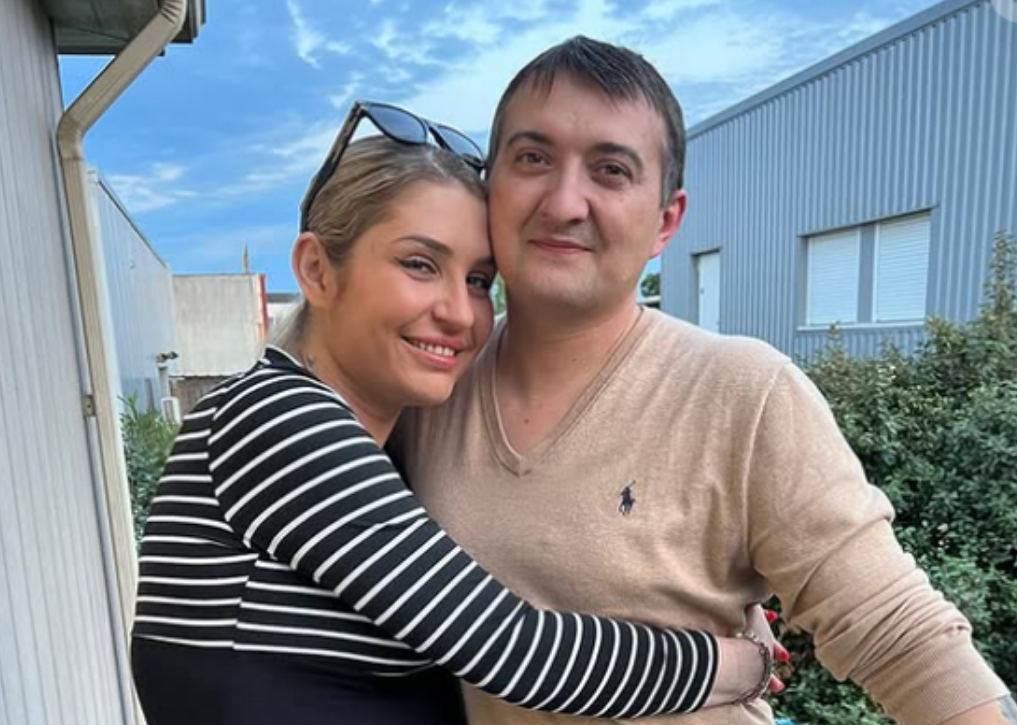 "Soignée, prise en charge" : Amandine Pellissard (Familles nombreuses) ne va pas bien, son mari Alexandre et leur fils Léo s'expriment 3 "Soignée, prise en charge" : Amandine Pellissard (Familles nombreuses) ne va pas bien, son mari Alexandre et leur fils Léo s'expriment Capture decran 2025 12 10 141916