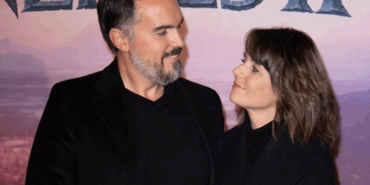 Faustine Bollaert est en couple après Maxime Chattam, son nouveau compagnon n’est pas un inconnu 1 Faustine Bollaert est en couple après Maxime Chattam, son nouveau compagnon n’est pas un inconnu Capture decran 2025 12 10 151306