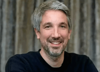 « Nazi sans prépuce »: Guillaume Meurice face à Radio France pour contester son licenciement