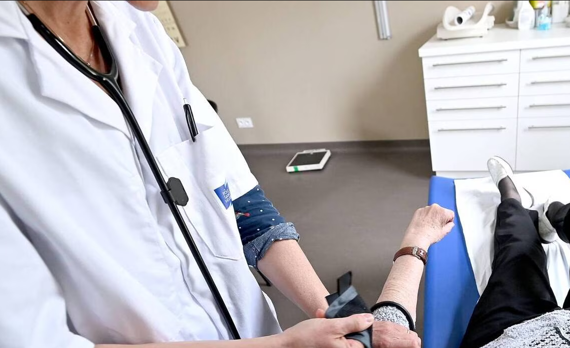 Que faire quand tous les médecins refusent de nouveaux patients ? On vous répond 2 Que faire quand tous les médecins refusent de nouveaux patients ? On vous répond Capture decran 2025 12 10 225736