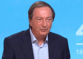 "Il a une vie très confortable" : Michel-Édouard Leclerc dévoile ce qu’il paie vraiment en impôts… 18 "Il a une vie très confortable" : Michel-Édouard Leclerc dévoile ce qu’il paie vraiment en impôts… « Il a une vie très confortable » : Michel-Édouard Leclerc dévoile ce qu’il paie vraiment en impôts…