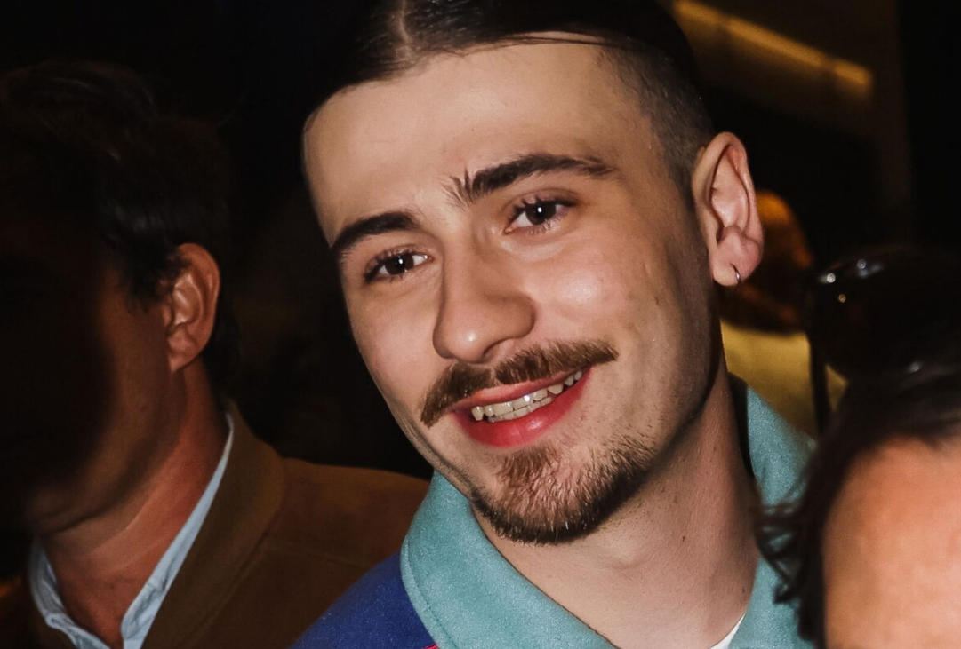 Frère de Bigflo, Oli brutalement honnête sur Pierre Garnier : « Ce gars est un... » 2 Frère de Bigflo, Oli brutalement honnête sur Pierre Garnier : « Ce gars est un... » Capture decran 2025 12 11 124412