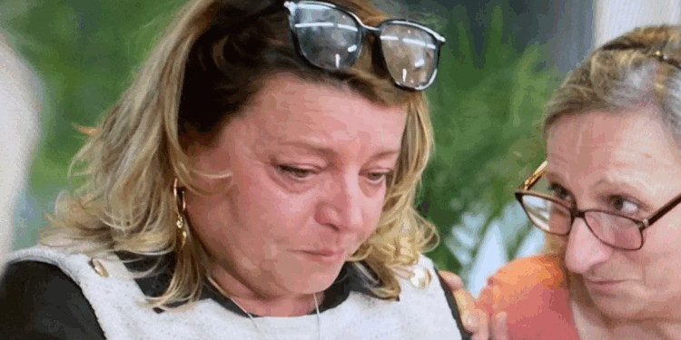 L’ADP : Isabelle dit avoir été “à deux doigts de déraper” après l’émission… la production réagit en urgence 1 L’ADP : Isabelle dit avoir été “à deux doigts de déraper” après l’émission… la production réagit en urgence Capture decran 2025 12 11 130431