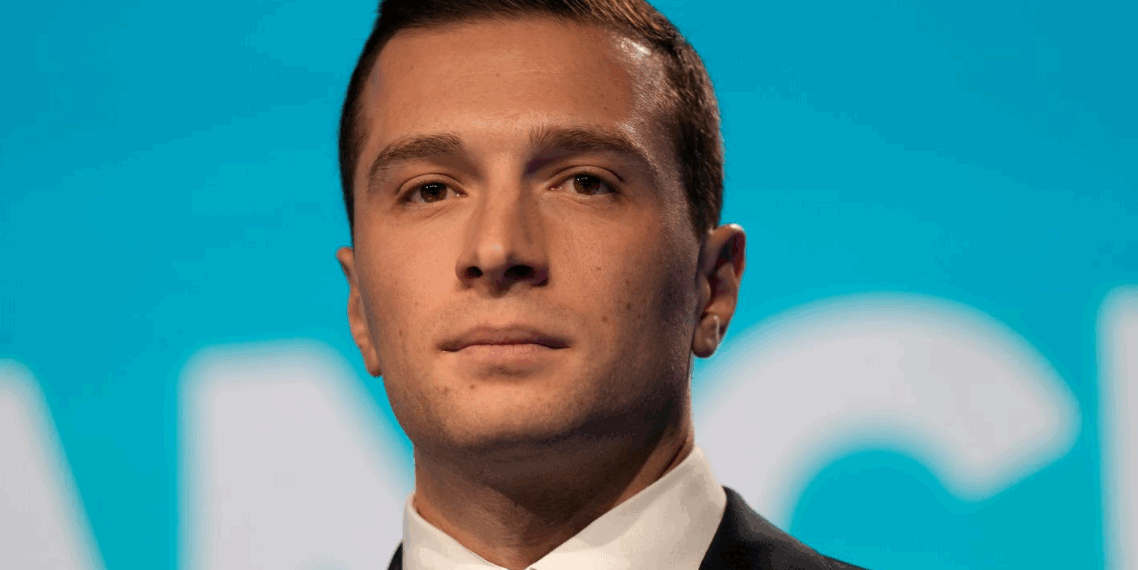 Cette ex-compagne que Jordan Bardella n’évoque jamais mais qui ressurgit en direct à la télévision 5 Cette ex-compagne que Jordan Bardella n’évoque jamais mais qui ressurgit en direct à la télévision Cette ex-compagne que Jordan Bardella n’évoque jamais mais qui ressurgit en direct à la télévision