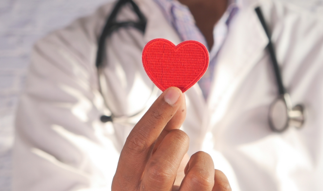 "Un vrai boom des infarctus pendant les fêtes" : ce médecin pointe du doigt cette boisson et cet aliment en particulier 3 "Un vrai boom des infarctus pendant les fêtes" : ce médecin pointe du doigt cette boisson et cet aliment en particulier Capture decran 2025 12 15 135203