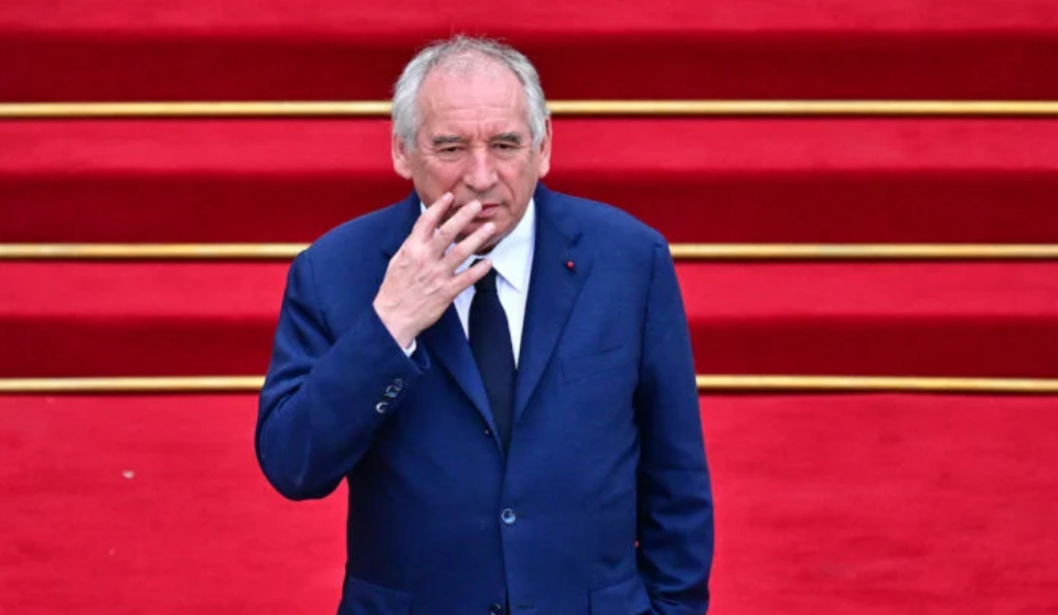 François Bayrou malade : l’ex-Premier ministre hospitalisé pour une pathologie "très sévère" 2 François Bayrou malade : l’ex-Premier ministre hospitalisé pour une pathologie "très sévère" Capture decran 2025 12 15 195126