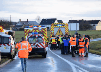 Ils venaient d’aller fêter leur diplôme : 17 personnes, dont 16 lycéens, décèdent dans un accident d’autocar 3 Ils venaient d’aller fêter leur diplôme : 17 personnes, dont 16 lycéens, décèdent dans un accident d’autocar Ils venaient d’aller fêter leur diplôme : 17 personnes, dont 16 lycéens, décèdent dans un accident d’autocar