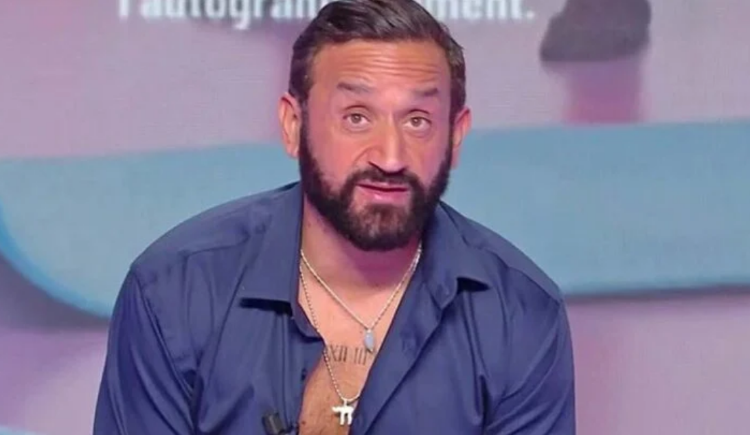 Cyril Hanouna révèle le nom de l’animateur télé le mieux payé en France : "Il a le plus gros salaire et il le mérite" 2 Cyril Hanouna révèle le nom de l’animateur télé le mieux payé en France : "Il a le plus gros salaire et il le mérite" Capture decran 2025 12 15 203009