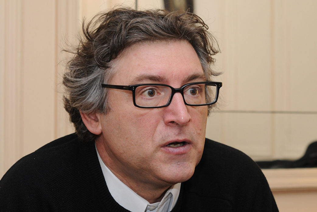 "Emmanuel Macron ne pense qu’à rester au pouvoir" : Michel Onfray fustige le président sur sa gestion du budget 2026 4 "Emmanuel Macron ne pense qu’à rester au pouvoir" : Michel Onfray fustige le président sur sa gestion du budget 2026 Capture decran 2025 12 15 204146