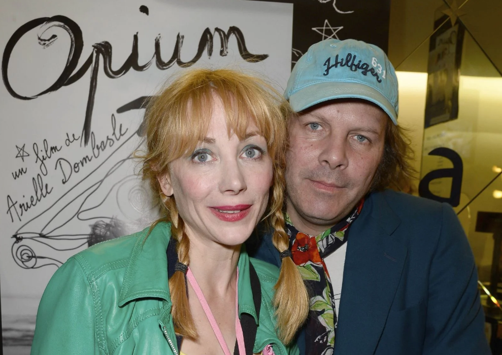 L'incroyable maison de Julie Depardieu et Philippe Katerine dans les Yvelines 3 L'incroyable maison de Julie Depardieu et Philippe Katerine dans les Yvelines Capture decran 2025 12 15 210432