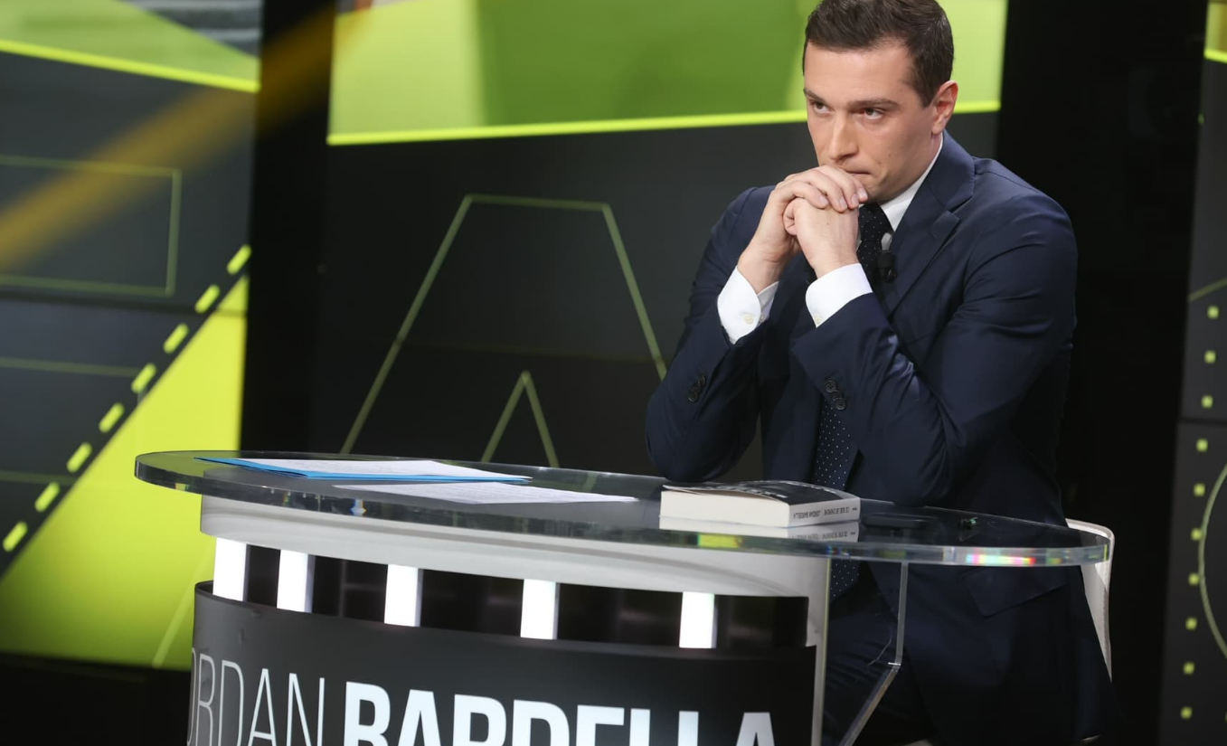 Jordan Bardella accusé en direct, carton historique sur BFMTV 3 Jordan Bardella accusé en direct, carton historique sur BFMTV Capture decran 2025 12 16 152137