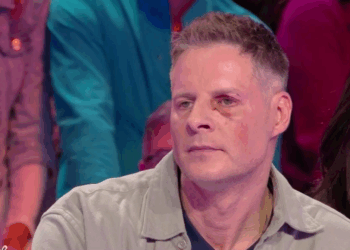 Matthieu Delormeau de retour avec un oeil au beurre noir dans TBT9 : “Personne ne croit à ce qu’il s’est passé” (VIDEO)