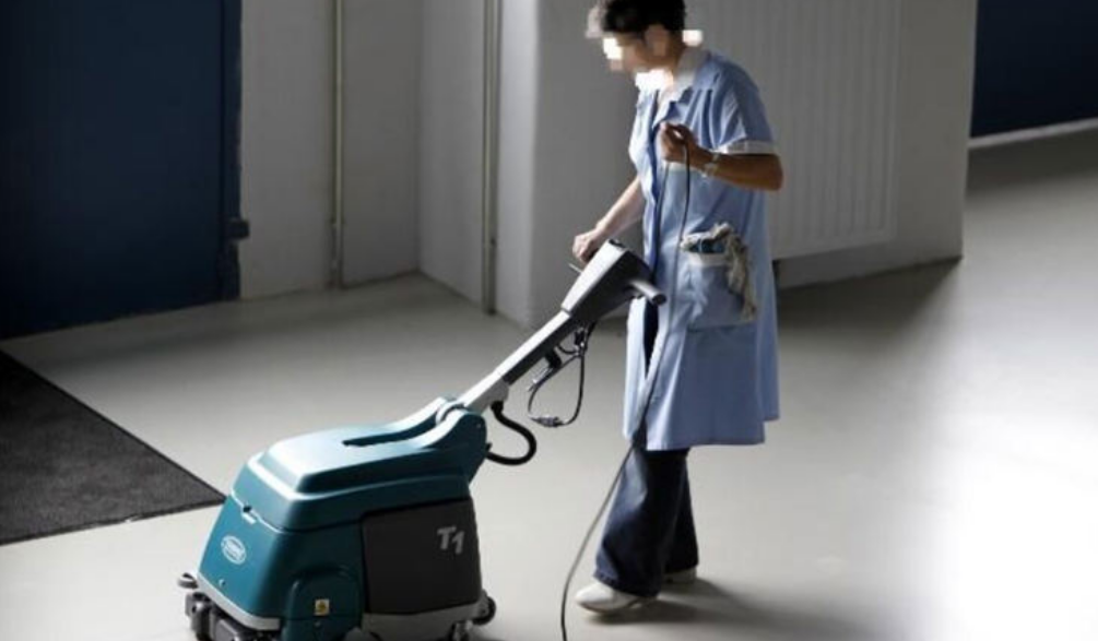 Son fils tente de mettre fin à ses jours, elle prend deux jours pour rester à son chevet : elle est licenciée dans la foulée 3 Son fils tente de mettre fin à ses jours, elle prend deux jours pour rester à son chevet : elle est licenciée dans la foulée Capture decran 2025 12 16 175905