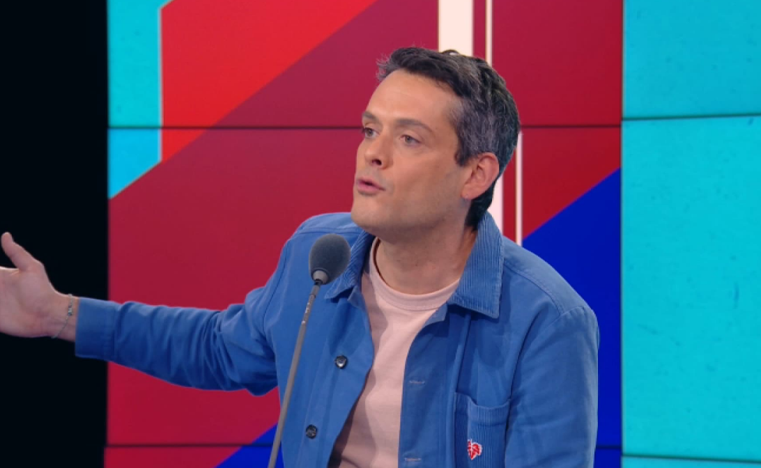 « Qu'il la ferme » : Baptiste des Monstiers tacle Florent Pagny qui soutient Javier Milei 2 « Qu'il la ferme » : Baptiste des Monstiers tacle Florent Pagny qui soutient Javier Milei Capture decran 2025 12 17 192701