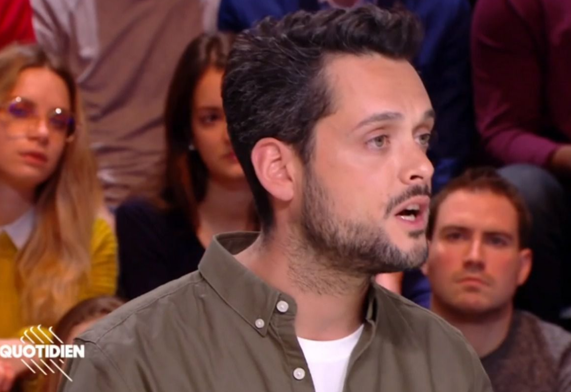 « Qu'il la ferme » : Baptiste des Monstiers tacle Florent Pagny qui soutient Javier Milei 4 « Qu'il la ferme » : Baptiste des Monstiers tacle Florent Pagny qui soutient Javier Milei Capture decran 2025 12 17 192708