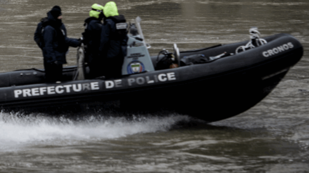 Paris : un homme retrouvé dans la Seine, le mystère est total… 4 Paris : un homme retrouvé dans la Seine, le mystère est total… Paris : un homme retrouvé dans la Seine, le mystère est total…