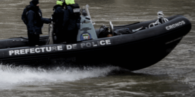 Paris : un homme retrouvé dans la Seine, le mystère est total… 1 Paris : un homme retrouvé dans la Seine, le mystère est total… Capture decran 2025 12 18 191139