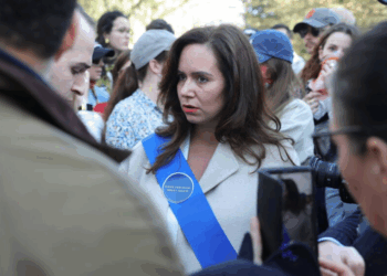 Municipales à Paris : Sarah Knafo tentée d’occuper l’espace que le RN lui a laissé