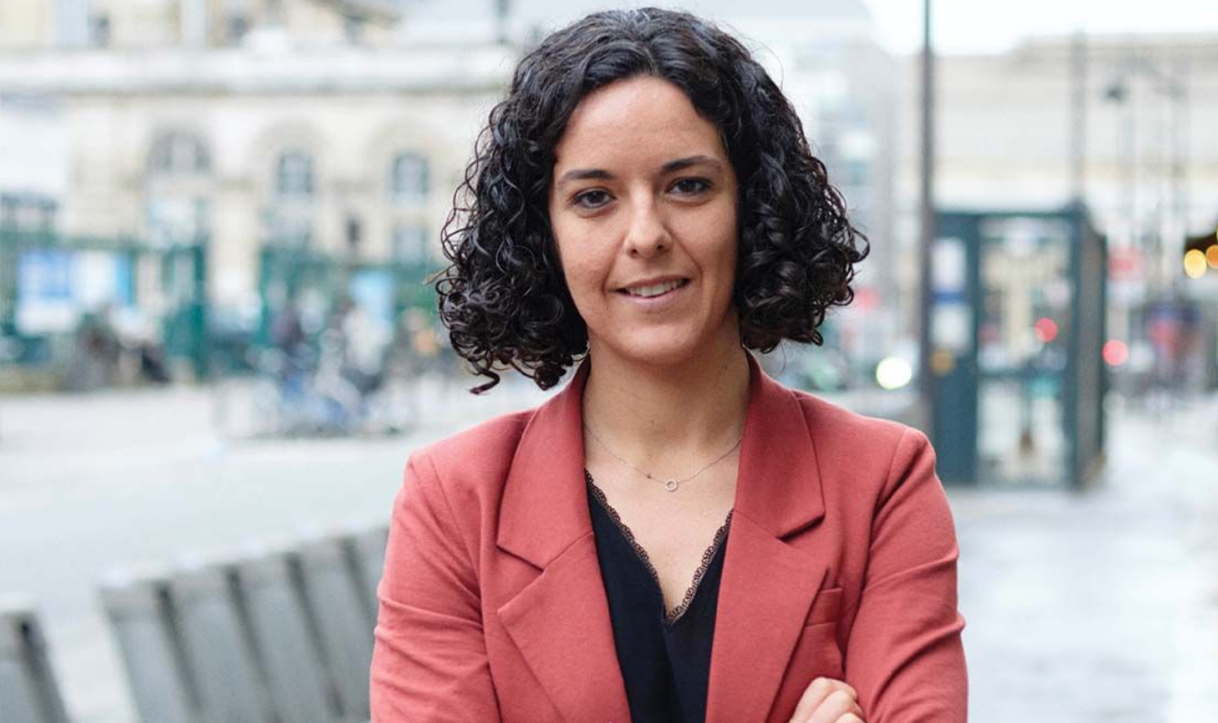 Manon Aubry : "Pour Noël, on a reçu..." gâtée par les lobbies, ses privilèges d'eurodéputée dévoilés 2 Manon Aubry : "Pour Noël, on a reçu..." gâtée par les lobbies, ses privilèges d'eurodéputée dévoilés Capture decran 2025 12 18 201012