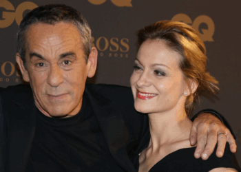 Audrey Crespo-Mara poursuivie en justice cinq mois après la mort de Thierry Ardisson 12 Audrey Crespo-Mara poursuivie en justice cinq mois après la mort de Thierry Ardisson Audrey Crespo-Mara poursuivie en justice cinq mois après la mort de Thierry Ardisson