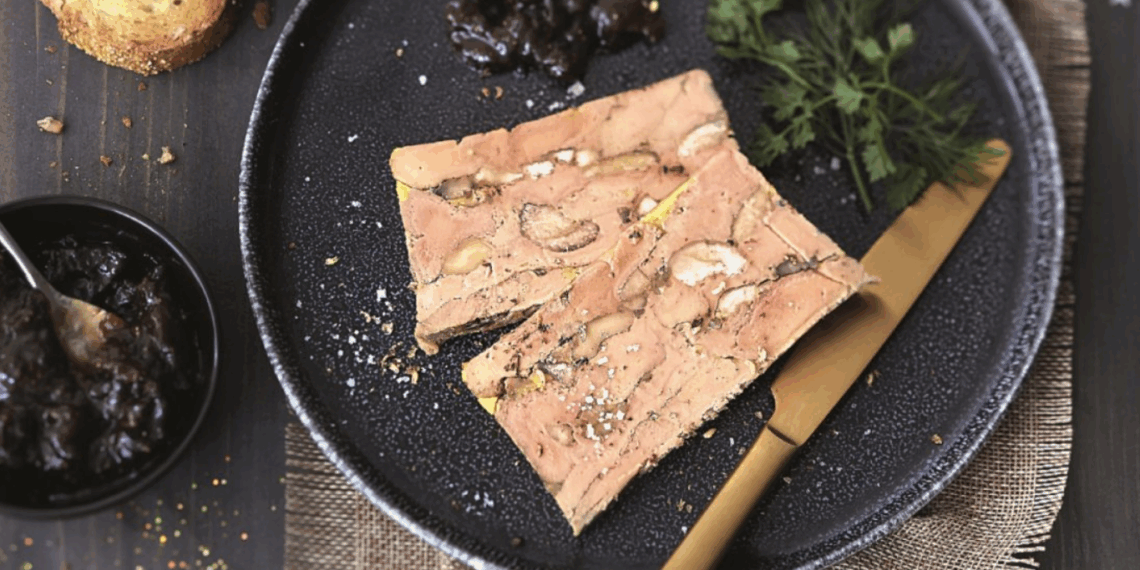 Foie gras halal au repas de Noël : le post du candidat Reconquête déclenche une avalanche de moqueries