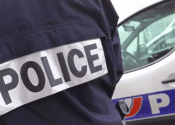 Hurlements dans la nuit, corps retrouvé dans une cour le matin : mystère autour du décès d’une femme à Paris 11 Hurlements dans la nuit, corps retrouvé dans une cour le matin : mystère autour du décès d’une femme à Paris Hurlements dans la nuit, corps retrouvé dans une cour le matin : mystère autour du décès d’une femme à Paris