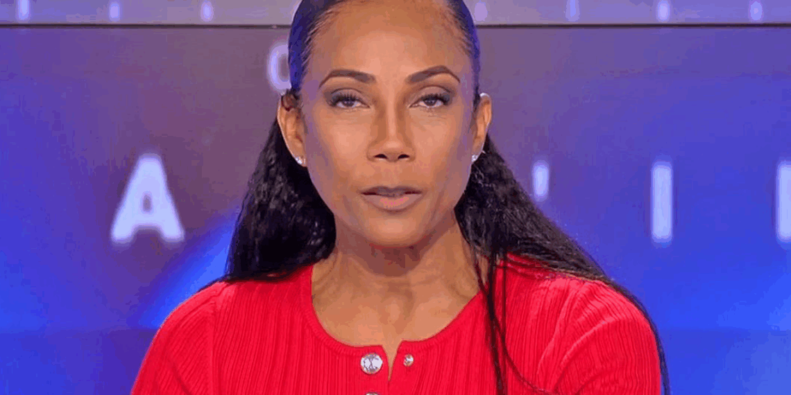 « On vient pour vous ! » : la police débarque chez Christine Kelly brassards aux bras, la journaliste « bondit »